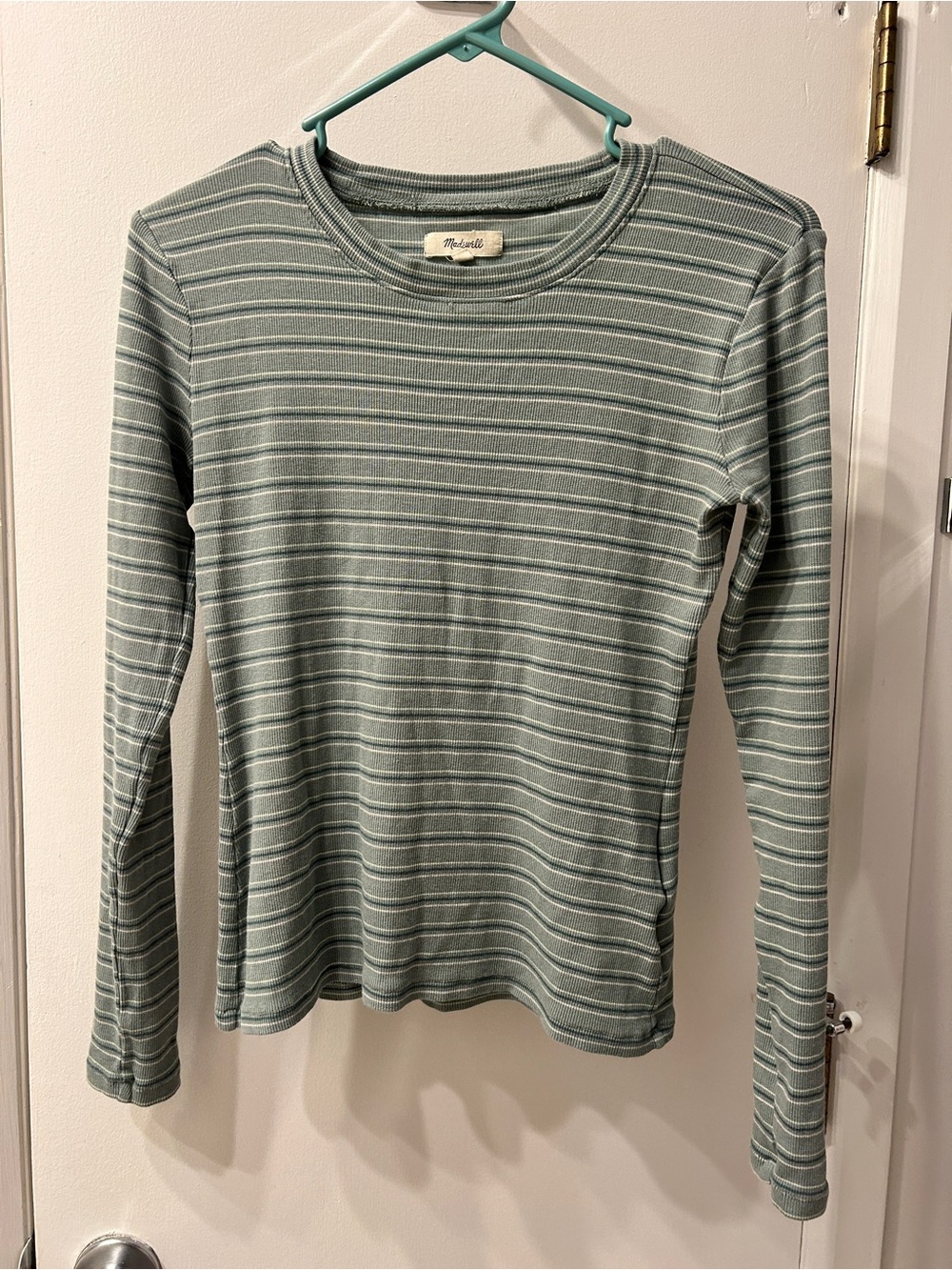 Madewell 90s/Y2K inspired ribbed cotton blend baby tee